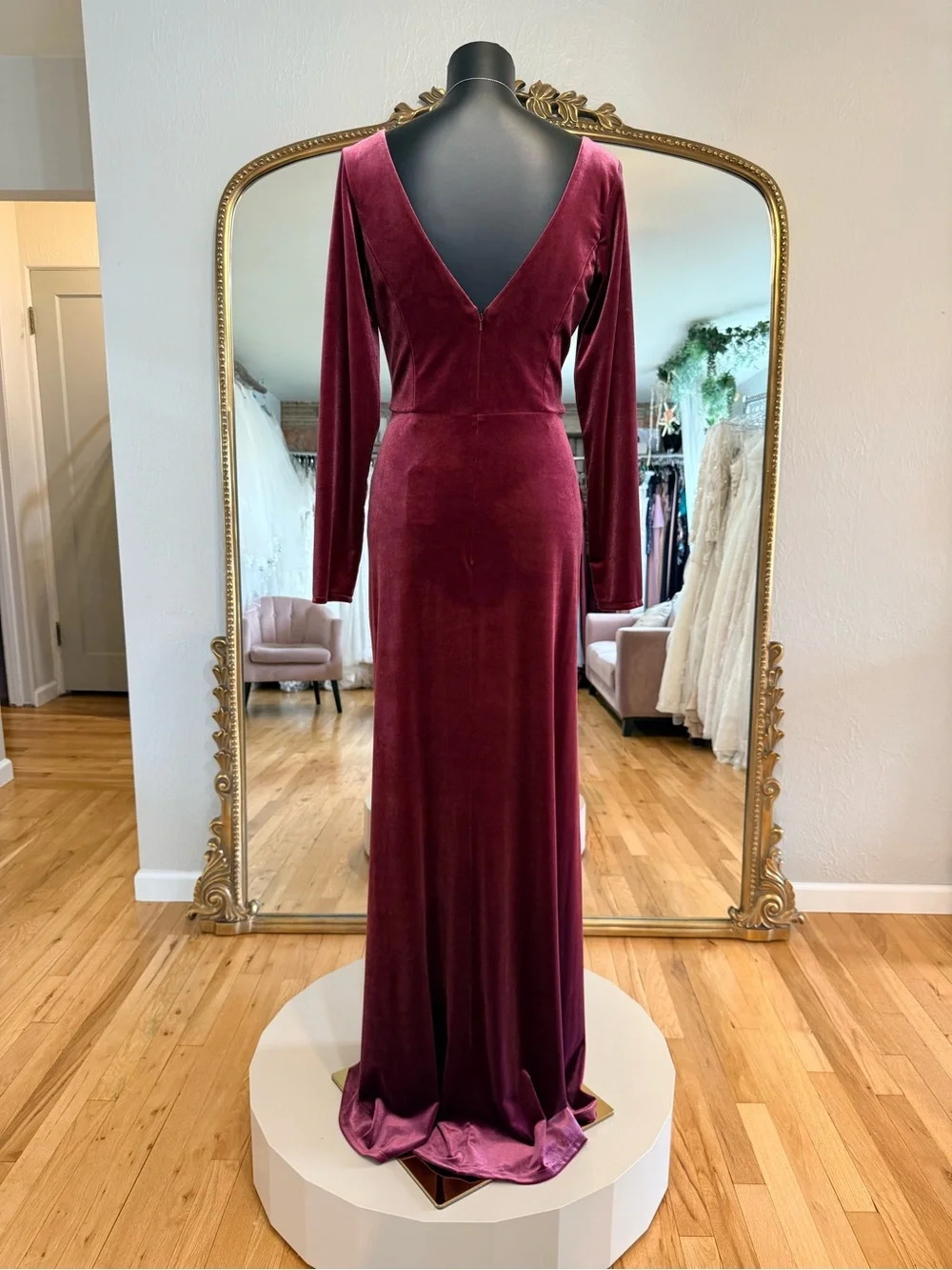 SORELLA VITA Long Sleeve Velvet Gown in Burgundy - Picture 3 of 4